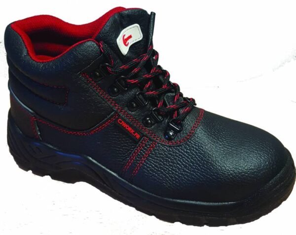 Chaussures de securite tige haute norme S1P a Lyon