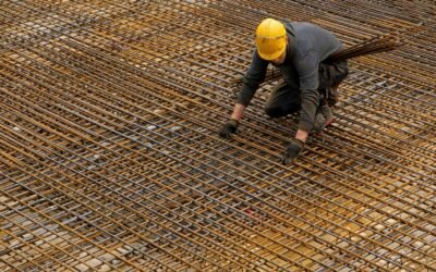 Vêtements de travail hiver : gérer le froid et l&rsquo;humidité